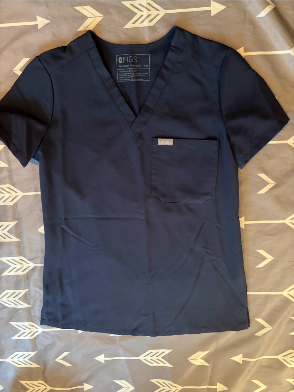 FIGS quiet navy Catarina scrub top